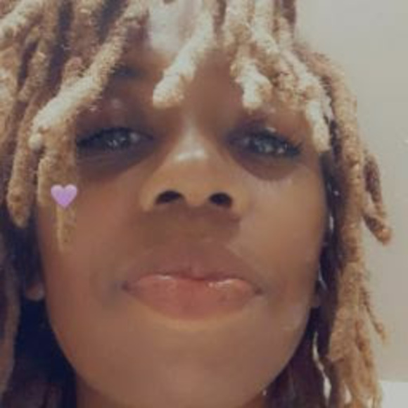 Meet your Posher, Makeda - Picture 1 of 1